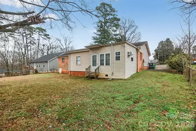 1041 Watts Drive, Charlotte, NC 28216 - Photo 17