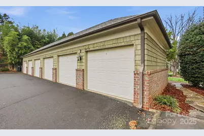 1117 Park West Drive, Charlotte, NC 28209 - Photo 33