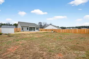 7563 Bridle Ct, Sherrills Ford, NC 28673 - Photo 25