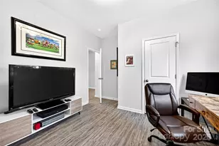 7563 Bridle Ct, Sherrills Ford, NC 28673 - Photo 13