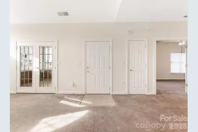 8684 Windsor Ridge Drive, Charlotte, NC 28277 - Photo 5