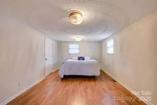 1510 1st St Pl SE, Hickory, NC 28602 - Photo 15