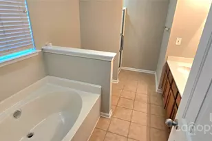 3220 Ernest Russell Ct, Charlotte, NC 28269 - Photo 37