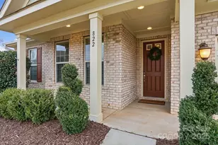 822 Tyne Dr, Fort Mill, SC 29715 - Photo 3