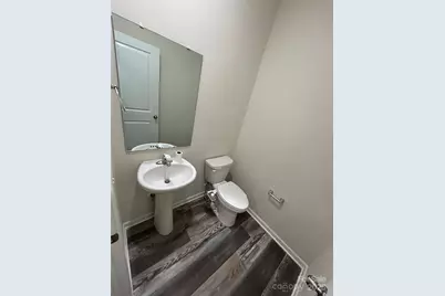 574 30th Avenue Circle NE, Hickory, NC 28601 - Photo 15