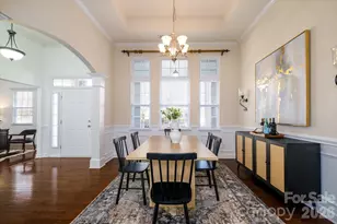 8928 Carneros Creek Rd, Charlotte, NC 28214 - Photo 9