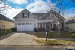 8928 Carneros Creek Rd, Charlotte, NC 28214 - Photo 3