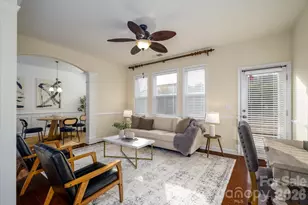 8928 Carneros Creek Rd, Charlotte, NC 28214 - Photo 19