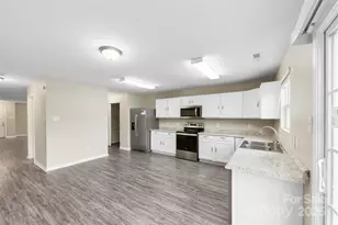 181 Hunter Park Dr, York, SC 29745 - Photo 5