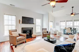 8017 Bridgegate Dr, Huntersville, NC 28078 - Photo 13