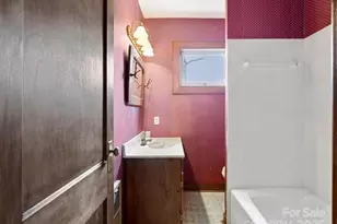 44 Bickford Ave, Tryon, NC 28782 - Photo 25