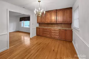 725 Willis Rd, Dallas, NC 28034 - Photo 13