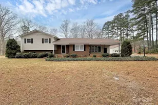 725 Willis Rd, Dallas, NC 28034 - Photo 35