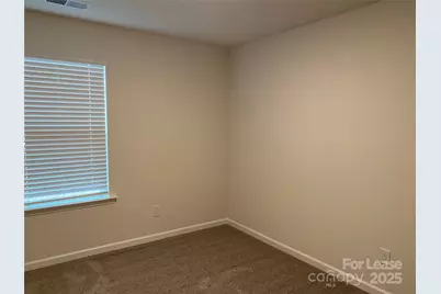 6135 Faron Way, Charlotte, NC 28262 - Photo 13