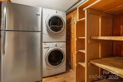 814 Little Creek Road, Burnsville, NC 28714 - Photo 11