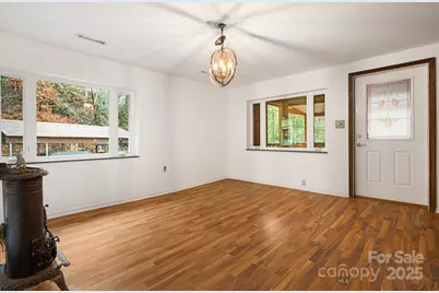 814 Little Creek Road, Burnsville, NC 28714 - Photo 5