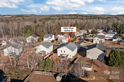 10527 River Hollow Court, Charlotte, NC 28214 - Photo 7