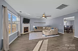 10527 River Hollow Ct, Charlotte, NC 28214 - Photo 3