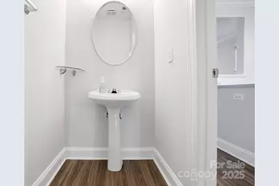 518 E 9th Street, Charlotte, NC 28202 - Photo 23