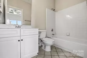 518 E 9th St, Charlotte, NC 28202 - Photo 35