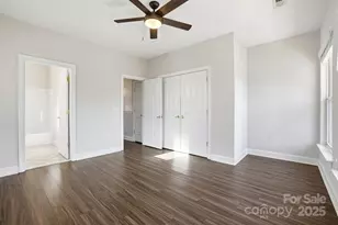 518 E 9th St, Charlotte, NC 28202 - Photo 27