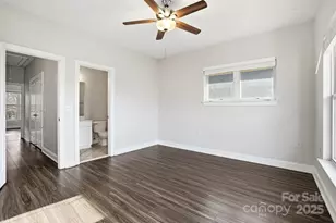 518 E 9th St, Charlotte, NC 28202 - Photo 33