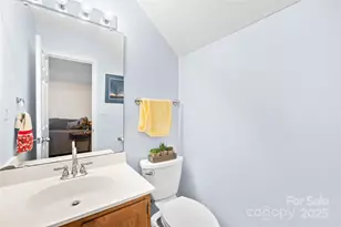 8430 Coulwood Oak Ln, Charlotte, NC 28214 - Photo 21