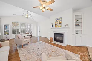 2324 Jade Ln, Fort Mill, SC 29708 - Photo 7