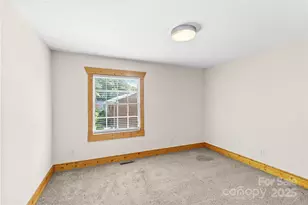 634 Chipley Ave, Charlotte, NC 28205 - Photo 11