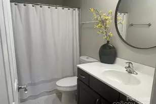 6329 Park Creek Dr, Charlotte, NC 28262 - Photo 7