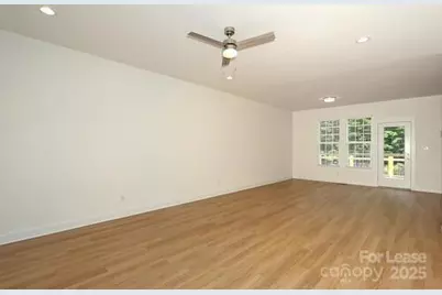 8708 Island Point Road, Sherrills Ford, NC 28673 - Photo 11