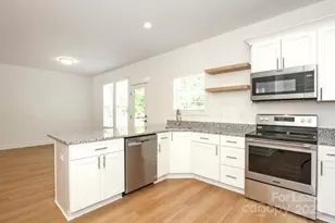 8708 Island Point Rd, Sherrills Ford, NC 28673 - Photo 13