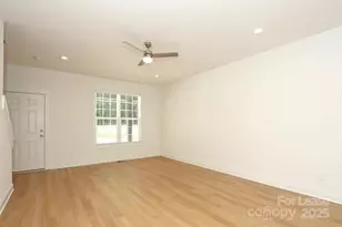 8708 Island Point Rd, Sherrills Ford, NC 28673 - Photo 7