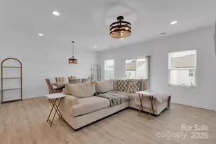 11012 Pagebrook Ln, Charlotte, NC 28214 - Photo 19