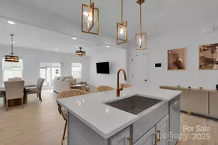 11012 Pagebrook Ln, Charlotte, NC 28214 - Photo 15