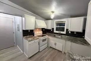 519 Sylvia St, Statesville, NC 28677 - Photo 9