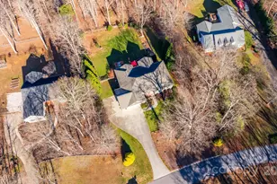 126 Grayrock Dr, Statesville, NC 28677 - Photo 3