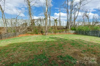 11318 Glenstone Court, Charlotte, NC 28269 - Photo 35