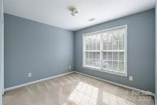 11318 Glenstone Ct, Charlotte, NC 28269 - Photo 29