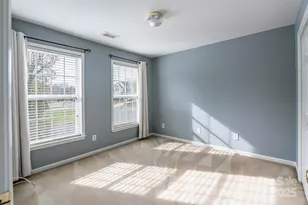 11318 Glenstone Ct, Charlotte, NC 28269 - Photo 27