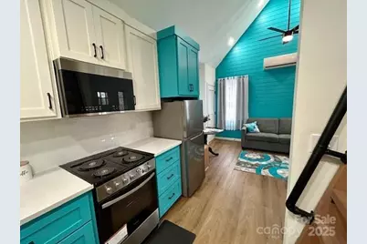 31 W Berkley Street, Granite Falls, NC 28630 - Photo 15