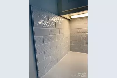 31 W Berkley Street, Granite Falls, NC 28630 - Photo 17