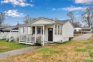 424 N Center St, Oakboro, NC 28129 - Photo 5