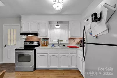 424 N Center Street, Oakboro, NC 28129 - Photo 13