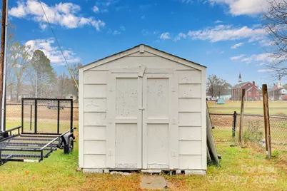 424 N Center Street, Oakboro, NC 28129 - Photo 33