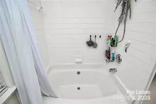 1140 W 1st St, Charlotte, NC 28202 - Photo 13