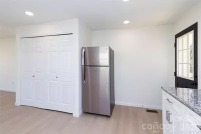 298 S Church Street, Forest City, NC 28043 - Photo 19