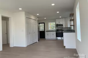 298 S Church St, Forest City, NC 28043 - Photo 15