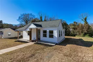 298 S Church St, Forest City, NC 28043 - Photo 7