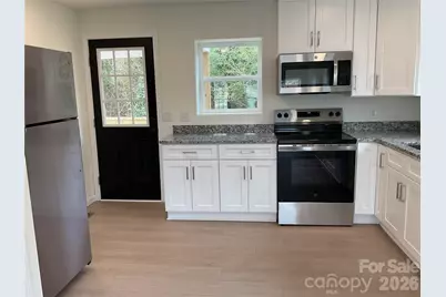 298 S Church Street, Forest City, NC 28043 - Photo 5